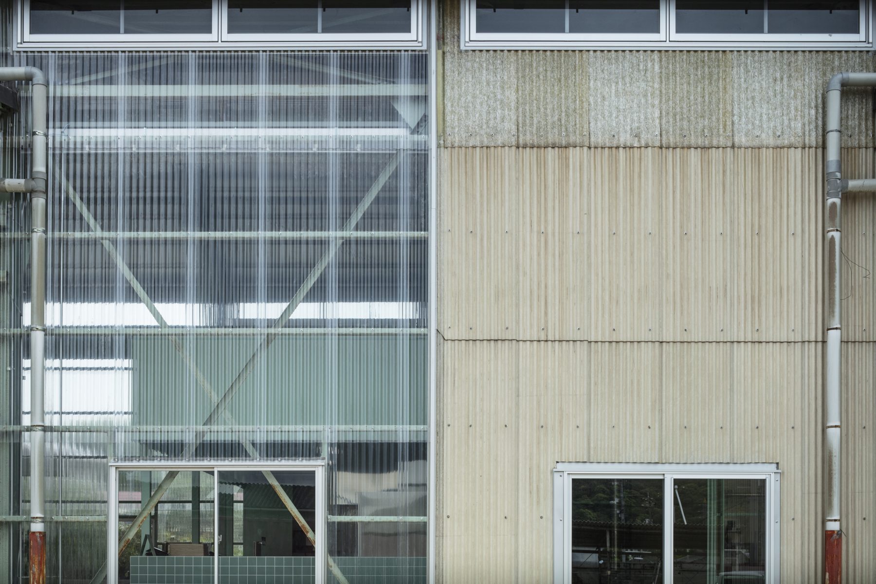 保護中: Teshima Factory