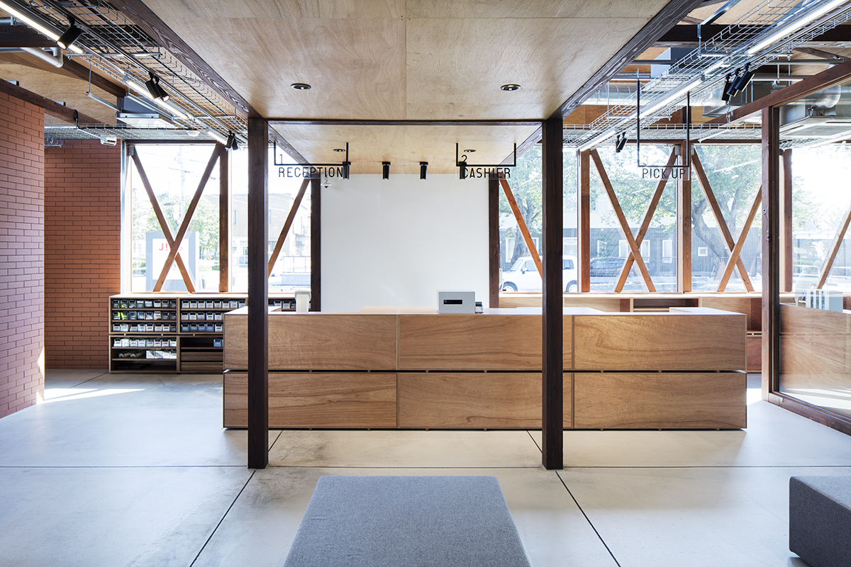 JINS Ageo Shop Renovation | Schemata Architects / Jo Nagasaka